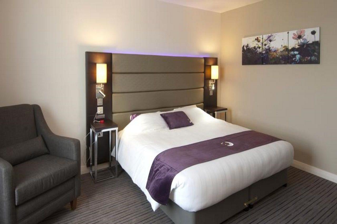 Premier Inn Glasgow Pacific Quay Esterno foto